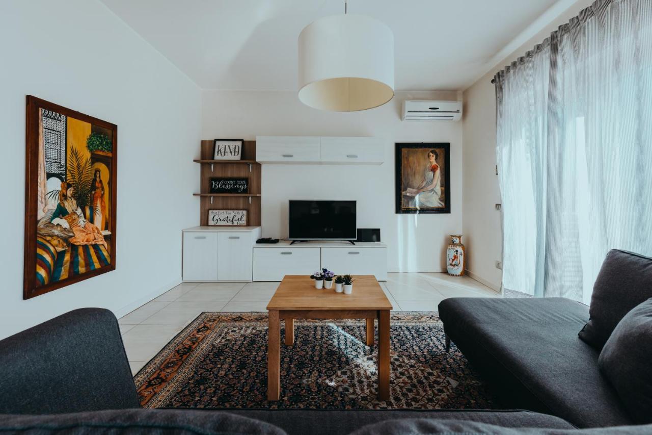 The Attico Apartment ปาเดงเก ซุล การ์ดา ภายนอก รูปภาพ