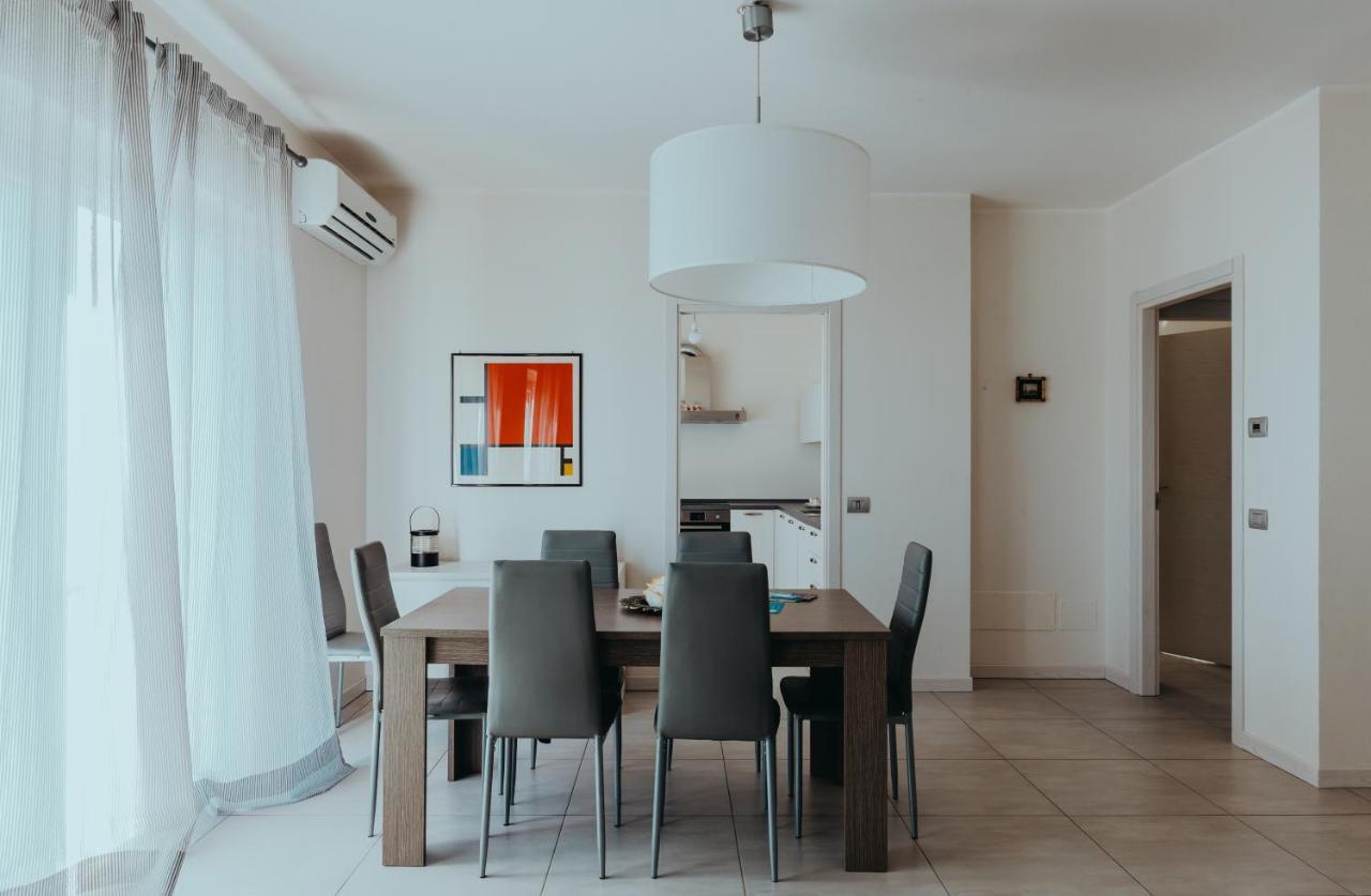 The Attico Apartment ปาเดงเก ซุล การ์ดา ภายนอก รูปภาพ