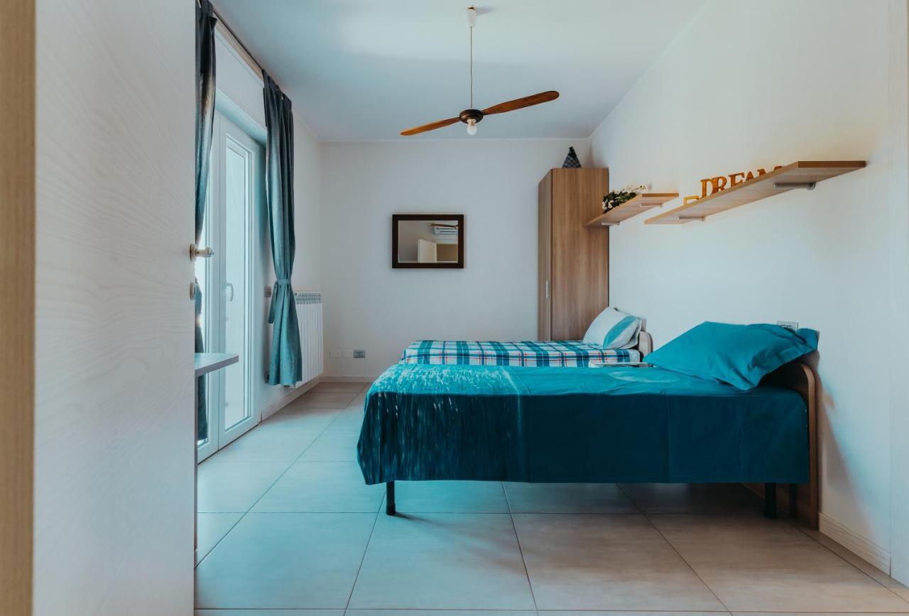 The Attico Apartment ปาเดงเก ซุล การ์ดา ภายนอก รูปภาพ