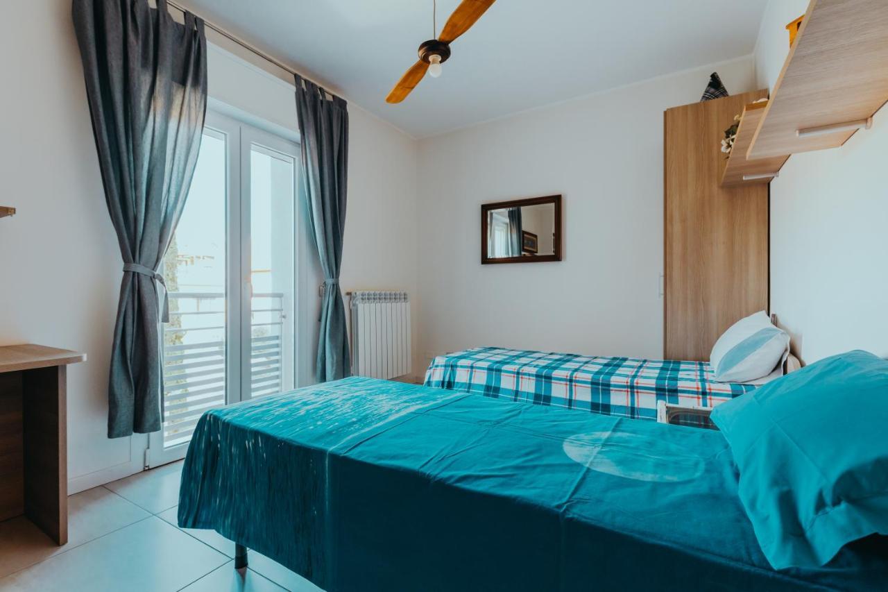 The Attico Apartment ปาเดงเก ซุล การ์ดา ภายนอก รูปภาพ