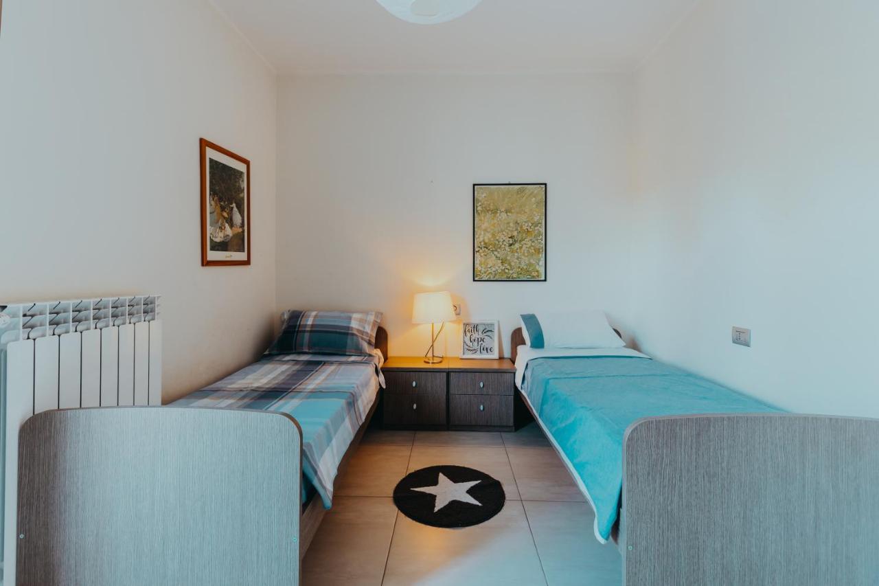 The Attico Apartment ปาเดงเก ซุล การ์ดา ภายนอก รูปภาพ