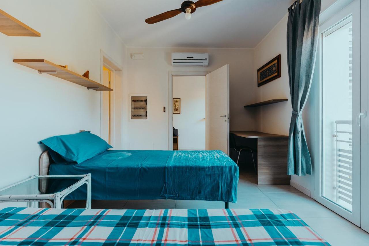 The Attico Apartment ปาเดงเก ซุล การ์ดา ภายนอก รูปภาพ
